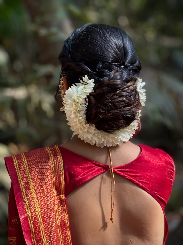Jui Gogri's Beautiful Back Image