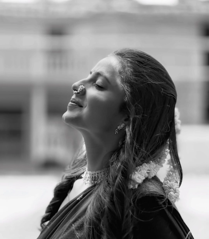 Jui Gogri's Gorgeous Looks