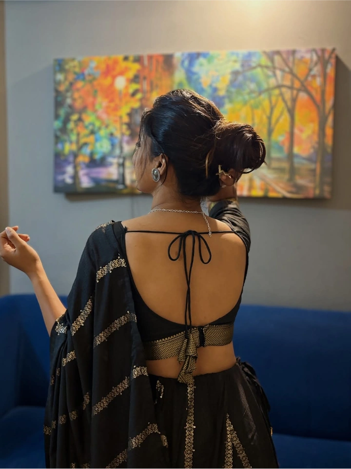 Jui Gogri's Lovely Back