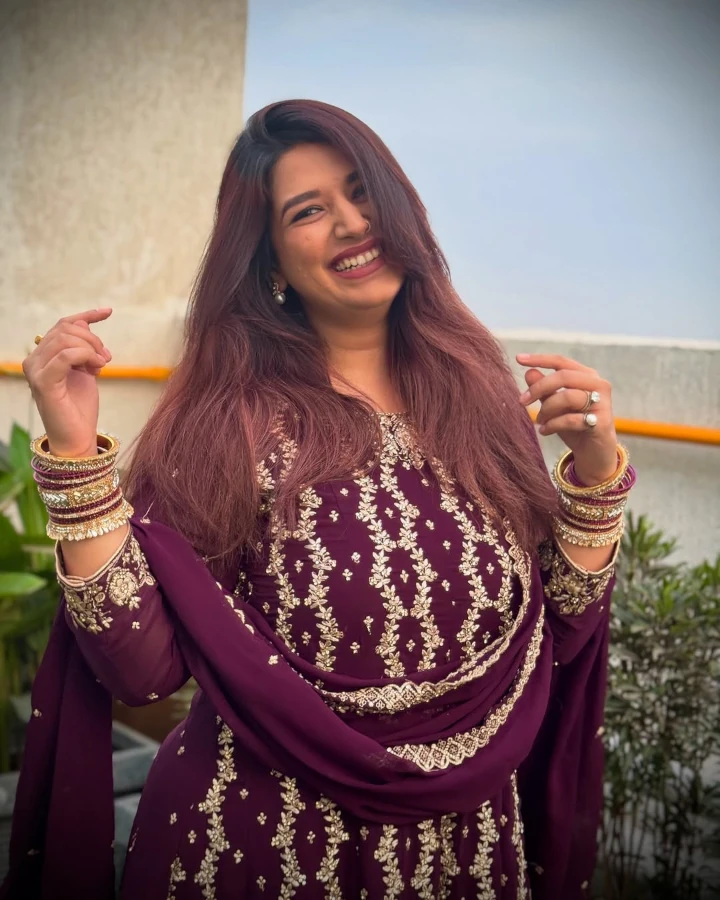 Rasha Kirmani looking Cute in Salwar Kameez