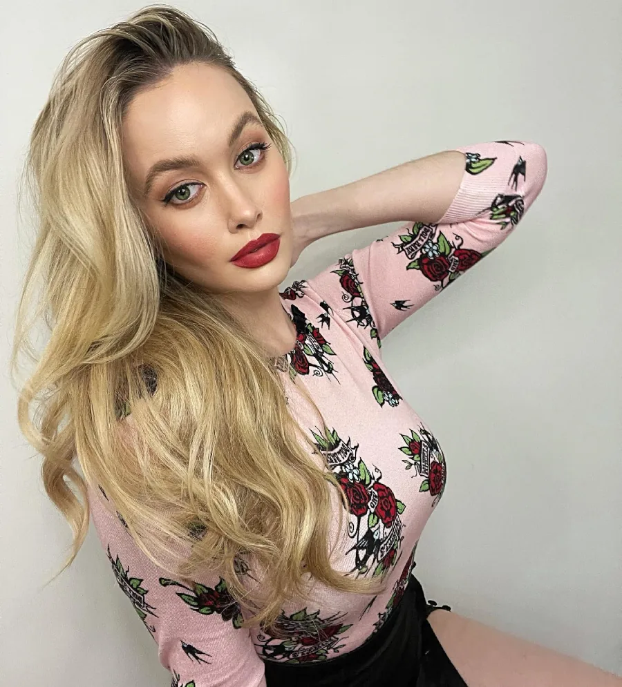 Simone Holtznagel Filmography