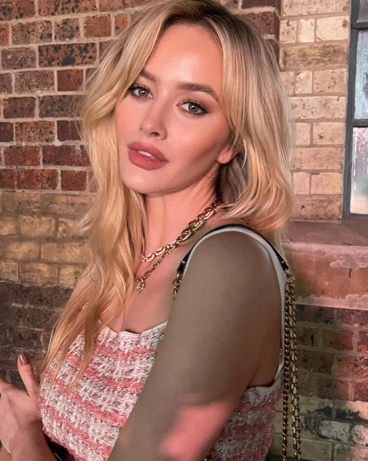 Simone Holtznagel Hot