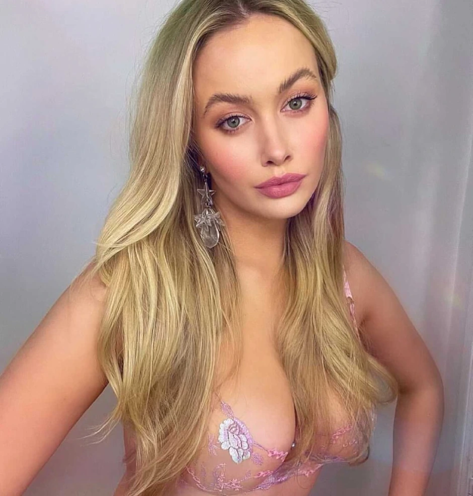 Simone Holtznagel's Cute Eyes